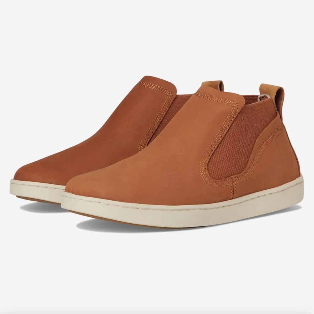 ✨NWT✨ OLUKAI PEHUEA MID